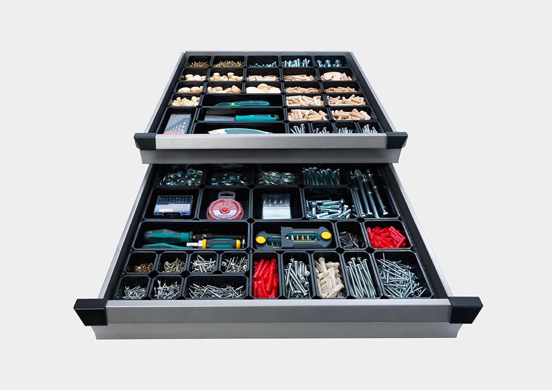 Storage system StorePack StorePack: a modular packaging, sales and storage system that adapts with flexibility to different user needs.